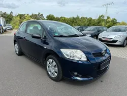 Blau Gebraucht 2006 Toyota Auris Basis Limousine | 4.990 € (Etwas zu teuer)
