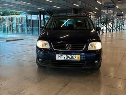 Blau Gebraucht 2006 VW Touran Van / Kleinbus | 3.499 € (Fairer Preis)