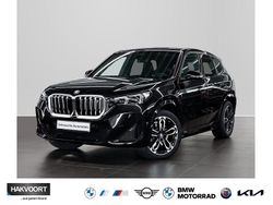 Saphirschwarz Gebraucht 2023 BMW iX1 Luxury Line SUV | 44.569 € (Fairer Preis)