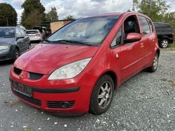 Rot Gebraucht 2004 Mitsubishi Colt Kleinwagen | 1.600 €