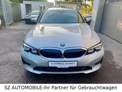 Silber Gebraucht 2021 BMW 320e Sport Line Kombi | 23.499 € (Guter Preis)