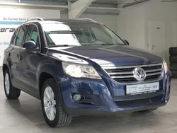 Blau Gebraucht 2011 VW Tiguan Team SUV | 12.790 € (Etwas zu teuer)