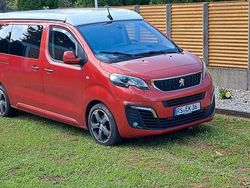 Rot Gebraucht 2018 Peugeot Traveller Business-Line Van / Kleinbus | 29.999 € (Fairer Preis)