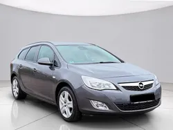 Braun Gebraucht 2011 Opel Astra Edition Kombi | 4.999 € (Fairer Preis)