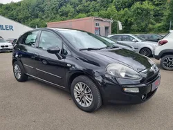 Schwarz Gebraucht 2011 Fiat Punto Kleinwagen | 4.990 € (Teuer)