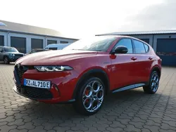 Rot Gebraucht 2022 Alfa Romeo Tonale Veloce SUV | 37.900 € (Fairer Preis)