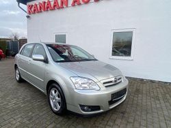 Silber Gebraucht 2006 Toyota Corolla Edition Limousine | 4.990 € (Fairer Preis)