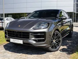 Quarzitgraumetallic Gebraucht 2025 Porsche Cayenne SUV | 128.990 € (Fairer Preis)