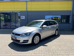 Silber Gebraucht 2014 VW Golf VII Trendline Kombi | 8.990 € (Etwas zu teuer)