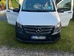 Weiß Gebraucht 2018 Mercedes Vito Van / Kleinbus | 9.850 €