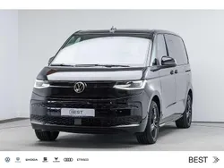Deep black perleffekt Gebraucht 2022 VW T7 Van | 45.995 € (Teuer)