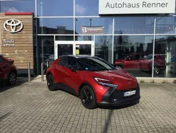 Rot Gebraucht 2023 Toyota C-HR Team SUV | 27.890 € (Fairer Preis)