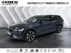 Blau Gebraucht 2024 Volvo V60 CC Ultimate Kombi | 48.880 €