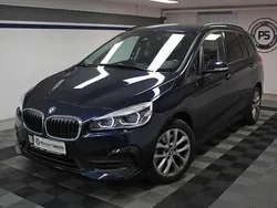 Imperialblau brillanteffekt me Gebraucht 2020 BMW 218 Van / Kleinbus | 21.990 € (Etwas zu teuer)