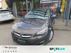 Silber Gebraucht 2016 Opel Astra Style Kombi | 8.990 € (Fairer Preis)