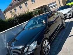Schwarz Gebraucht 2011 Mercedes E350 Limousine | 7.300 € (Superpreis)