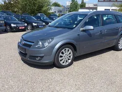 Grau Gebraucht 2004 Opel Astra Elegance Kombi | 2.900 € (Fairer Preis)