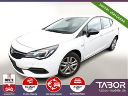 Weiss Gebraucht 2021 Opel Astra Edition Limousine | 12.788 € (Fairer Preis)