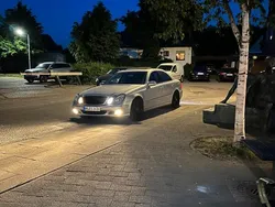 Mercedes E320