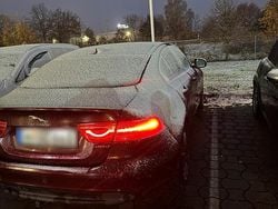 Rot Gebraucht 2015 Jaguar XE Limousine | 8.690 € (Fairer Preis)