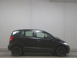 Kosmosschwarz metalliclack Gebraucht 2006 Mercedes A170 Avantgarde Limousine | 1.250 € (Guter Preis)