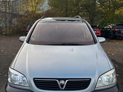 Blau Gebraucht 2000 Opel Zafira Van / Kleinbus | 2.300 € (Fairer Preis)