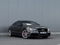 Grau Gebraucht 2015 Audi RS5 Sport | 34.999 € (Etwas zu teuer)