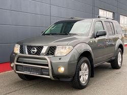 Grau Gebraucht 2006 Nissan Pathfinder SUV | 8.990 € (Fairer Preis)