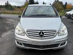 Silber Gebraucht 2006 Mercedes B200 Van / Kleinbus | 1.000 € (Fairer Preis)