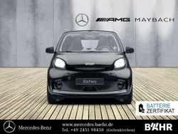 Bodypanels in black Gebraucht 2021 Smart ForTwo Electric Drive Cabrio | 12.949 € (Fairer Preis)