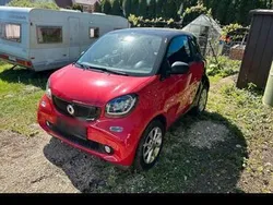 Rot Gebraucht 2017 Smart ForTwo Coupé Coupé | 7.000 €