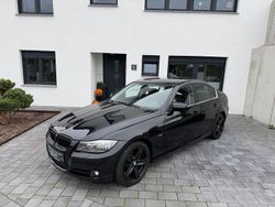 Saphirschwarz Gebraucht 2009 BMW 330 Comfort Edition Limousine | 12.999 € (Fairer Preis)