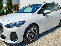 Weiß Gebraucht 2023 BMW 223 Active Tourer Performance Van / Kleinbus | 38.999 € (Etwas zu teuer)