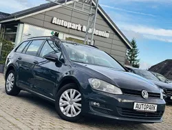 Blau Gebraucht 2015 VW Golf VII Kombi | 7.749 € (Guter Preis)