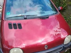 Rot Gebraucht 2002 Renault Twingo Kleinwagen | 850 €