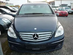 Blau Gebraucht 2007 Mercedes B200 Van / Kleinbus | 995 € (Guter Preis)