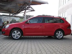 Rot Gebraucht 2012 VW Golf VI Match Kombi | 5.950 € (Fairer Preis)