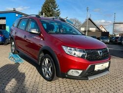 Rot Gebraucht 2019 Dacia Logan MCV Stepway Kombi | 11.990 € (Fairer Preis)