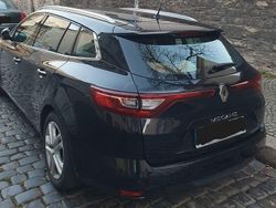 Schwarz Gebraucht 2017 Renault Mégane IV Limousine | 10.000 € (Fairer Preis)