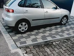 Silber Gebraucht 2003 Seat Ibiza Kleinwagen | 3.450 € (Teuer)