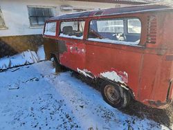 Rot Gebraucht 1979 VW T2 Van | 3.599 €