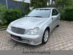 Silber Gebraucht 2005 Mercedes C220 Limousine | 5.980 € (Etwas zu teuer)