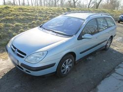 Blau Gebraucht 2004 Citroën C5 Kombi | 250 €