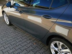 Grau Gebraucht 2016 Opel Astra Dynamic Limousine | 10.200 € (Guter Preis)