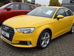 Vegasgelb Gebraucht 2018 Audi A3 Sportback Sport Kombi | 11.900 € (Etwas zu teuer)