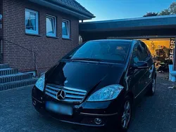 Schwarz Gebraucht 2008 Mercedes A180 Kleinwagen | 2.999 € (Fairer Preis)