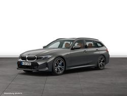Grau Gebraucht 2024 BMW 330e Kombi | 51.807 €