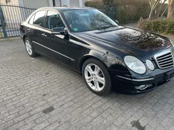 Schwarz Gebraucht 2007 Mercedes E280 Avantgarde Limousine | 5.500 € (Etwas zu teuer)