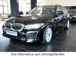 Schwarz Gebraucht 2020 BMW 320 Limousine | 25.990 € (Guter Preis)