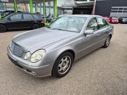 Silber Gebraucht 2003 Mercedes E220 Limousine | 1.998 € (Superpreis)